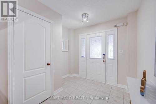 16 Lealinds Road, Vaughan, ON - Indoor Photo Showing Other Room