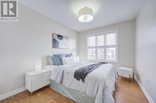 16 Lealinds Road, Vaughan, ON - Indoor Photo Showing Bedroom