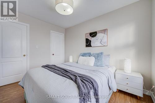 16 Lealinds Road, Vaughan, ON - Indoor Photo Showing Bedroom