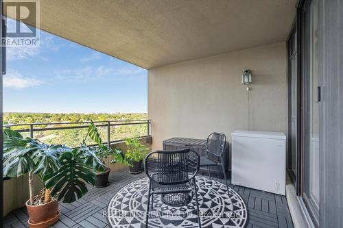 826 - 32 Clarissa Drive, Richmond Hill, ON - Outdoor With Exterior