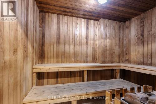 826 - 32 Clarissa Drive, Richmond Hill, ON - Indoor Photo Showing Other Room