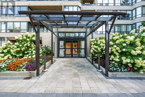 826 - 32 Clarissa Drive, Richmond Hill, ON - Outdoor With Balcony