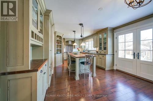 2193 Meadowland Drive, Oakville, ON - Indoor Photo Showing Other Room