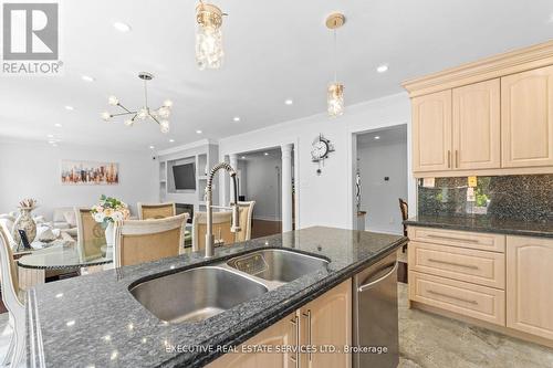 7090 Terragar Boulevard, Mississauga, ON - Indoor Photo Showing Kitchen With Double Sink