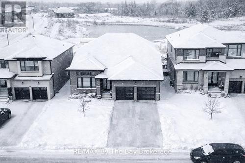 33 Nicort Road, Wasaga Beach, ON - Outdoor With Facade