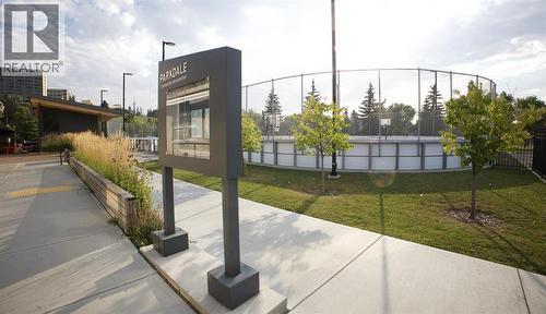 2716 3 Avenue Nw, Calgary, AB - Outdoor