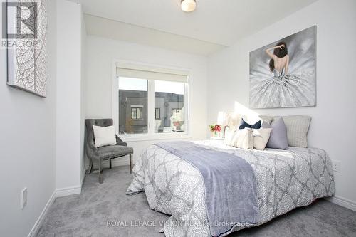 21 Sorbara Way, Whitby, ON - Indoor Photo Showing Bedroom