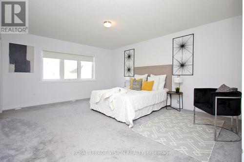 21 Sorbara Way, Whitby, ON - Indoor Photo Showing Bedroom