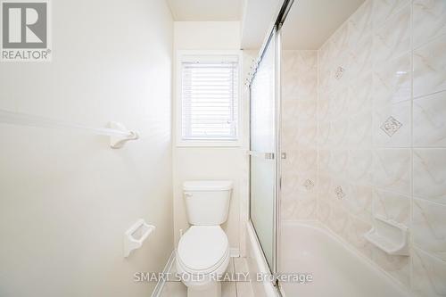 28 Tara Crescent, Markham, ON - Indoor Photo Showing Bathroom