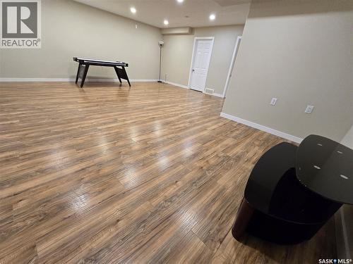 127 315 Dickson Crescent, Saskatoon, SK - Indoor