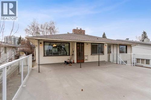 1738 Suffolk Street Sw, Calgary, AB - Outdoor