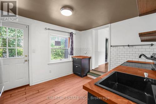 120 Second Avenue E, Shelburne, ON - Indoor Photo Showing Kitchen