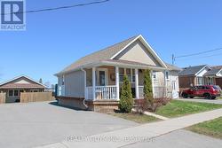 660 ORPINGTON ROAD Peterborough (Otonabee Ward 1), ON K9J 4A4