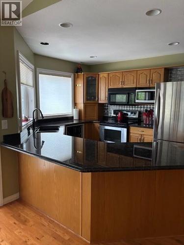 4074 Gellatly Road Unit# 134, West Kelowna, BC - Indoor Photo Showing Kitchen