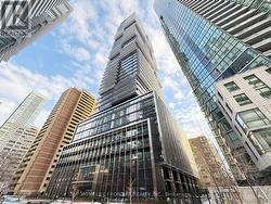 1912 - 55 CHARLES STREET E  Toronto, ON M4Y 0J1