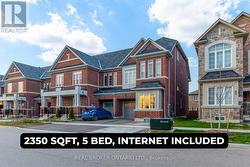 82 NESS DRIVE  Richmond Hill, ON L4S 0K8