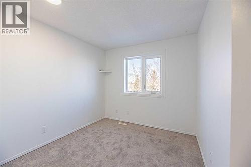 38 Martindale Drive Ne, Calgary, AB - Indoor Photo Showing Other Room