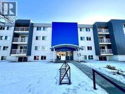 206, 7 Clearwater Crescent  Fort Mcmurray, AB T9H 3Z9