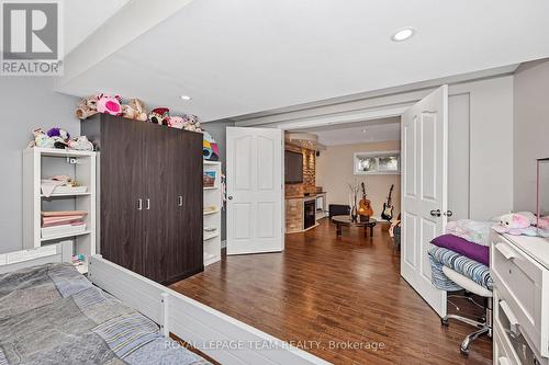 1115 Des Cerisiers Street, Clarence-Rockland, ON - Indoor Photo Showing Bedroom