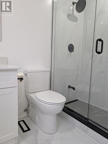 44 Lilac Avenue, Markham, ON - Indoor Photo Showing Bathroom