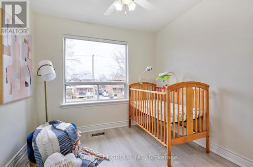 150 Vauxhall Drive, Toronto, ON - Indoor Photo Showing Bedroom