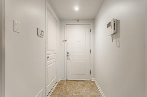 Hall d'entrée/Vestibule - 1102-3855 Boul. De Chenonceau, Laval (Chomedey), QC - Indoor Photo Showing Other Room