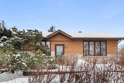 3870 Rue Leonard  Laval (Saint-Vincent-De-Paul), QC H7E 2A4