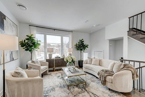 Salon - 3995 Rue Outremont, Brossard, QC 