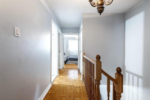 Corridor - 4838 Rue Lake, Dollard-Des-Ormeaux, QC 