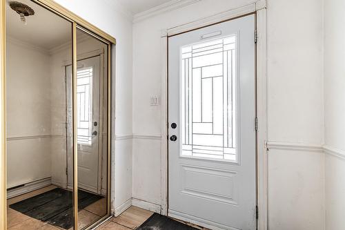 Hall d'entrée/Vestibule - 4838 Rue Lake, Dollard-Des-Ormeaux, QC 