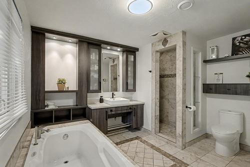 Salle de bains - 198 Rue Courville, Saint-Jean-Sur-Richelieu, QC - Indoor Photo Showing Bathroom