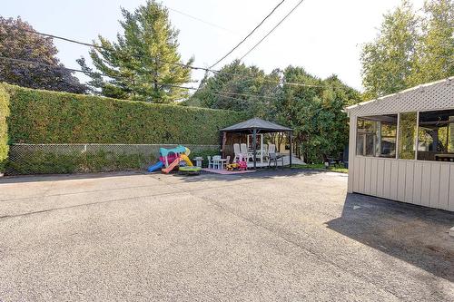 Stationnement - 198 Rue Courville, Saint-Jean-Sur-Richelieu, QC - Outdoor