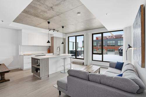 609-75 Rue De Castelnau O.  Montréal (Villeray/Saint-Michel/Parc-Extension), QC H2R 0B9