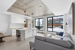 609-75 Rue De Castelnau O.  Montréal (Villeray/Saint-Michel/Parc-Extension), QC H2R 0B9