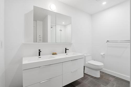 Salle de bains - 609-75 Rue De Castelnau O., Montréal (Villeray/Saint-Michel/Parc-Extension), QC - Indoor Photo Showing Bathroom