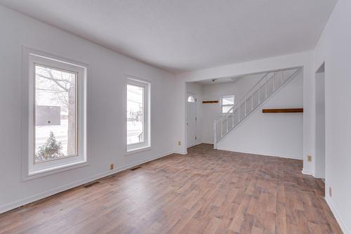 Salon - 287 Rue Main, Gatineau (Gatineau), QC - Indoor Photo Showing Other Room