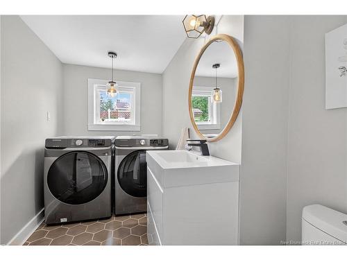 60-62 Avalon St, Dieppe, NB 