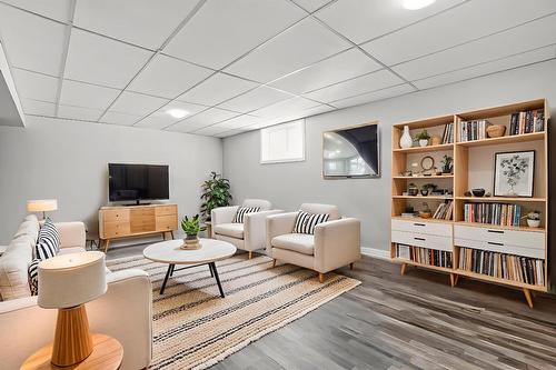 Salle familiale - 618 Carré Lemer-St-Germain, Saint-Jérôme, QC - Indoor