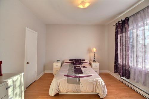 Chambre à coucher principale - 821 8E Avenue, Senneterre - Ville, QC - Indoor Photo Showing Bedroom