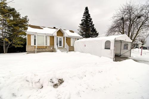 2809 Rue Jacques-Brel  Boisbriand, QC J7H 1K2