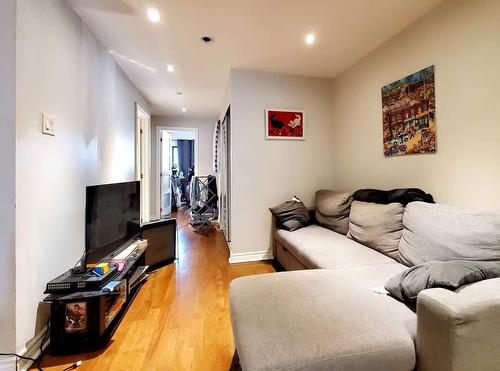 Salon - 3554 Rue St-Dominique, Montréal (Le Plateau-Mont-Royal), QC - Indoor Photo Showing Living Room