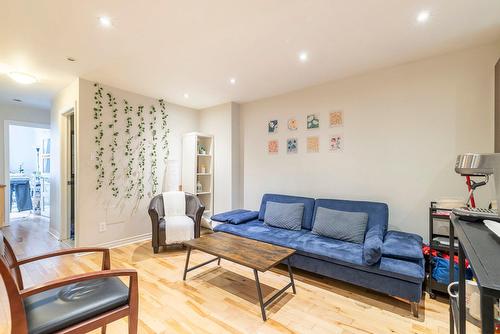Living room - 3566 Rue St-Dominique, Montréal (Le Plateau-Mont-Royal), QC - Indoor Photo Showing Living Room