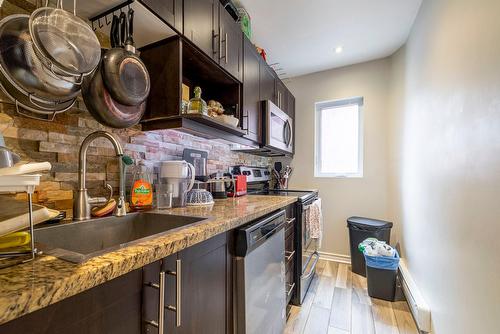 Kitchen - 3566 Rue St-Dominique, Montréal (Le Plateau-Mont-Royal), QC - Indoor Photo Showing Kitchen