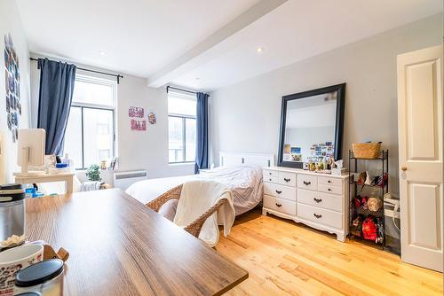 Bedroom - 3566 Rue St-Dominique, Montréal (Le Plateau-Mont-Royal), QC - Indoor Photo Showing Bedroom