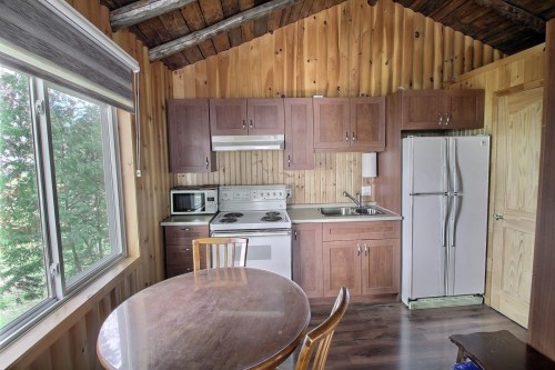 Cuisine - 1124 Ch. De La Baie-Solitaire, Rouyn-Noranda, QC - Indoor Photo Showing Kitchen With Double Sink
