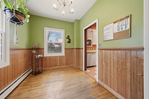 Salon - 491 Rue Dufferin, Stanstead - Ville, QC - Indoor Photo Showing Other Room