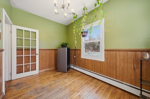 Salon - 491 Rue Dufferin, Stanstead - Ville, QC - Indoor Photo Showing Other Room