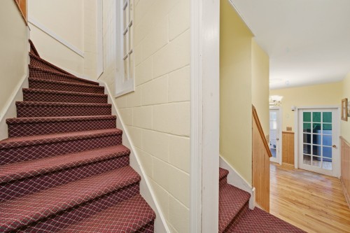 Escalier - 491 Rue Dufferin, Stanstead - Ville, QC - Indoor Photo Showing Other Room
