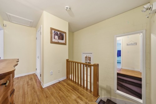Corridor - 491 Rue Dufferin, Stanstead - Ville, QC - Indoor Photo Showing Other Room
