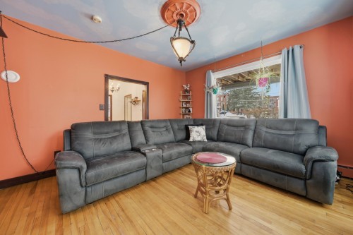 Salon - 491 Rue Dufferin, Stanstead - Ville, QC - Indoor Photo Showing Living Room